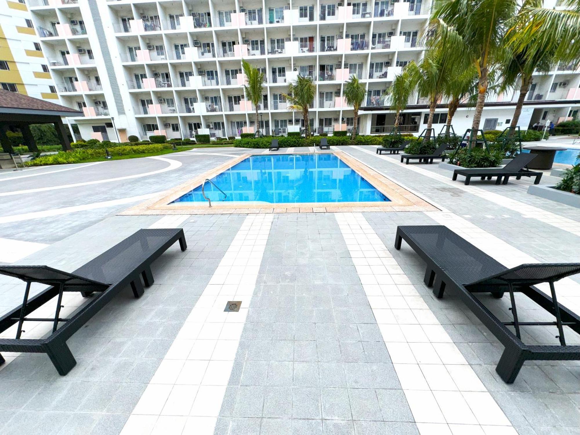 Casa Salcedo - Field Residences Paranaque City Eksteriør billede